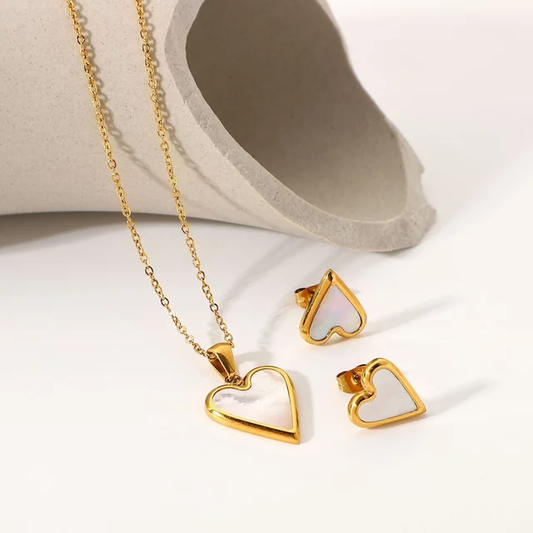 Heart Shape Pendant Set with MOP