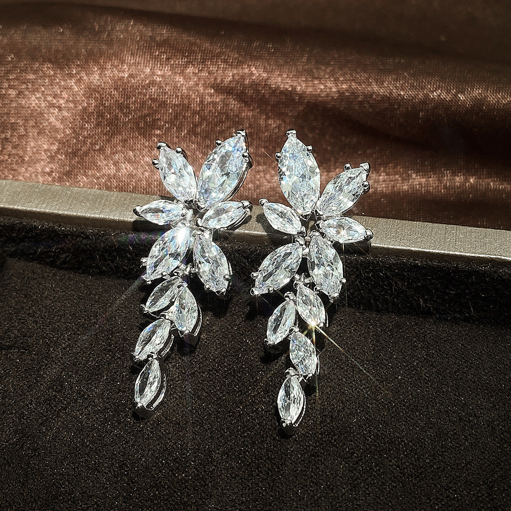 White Beauty Dangler Earrings