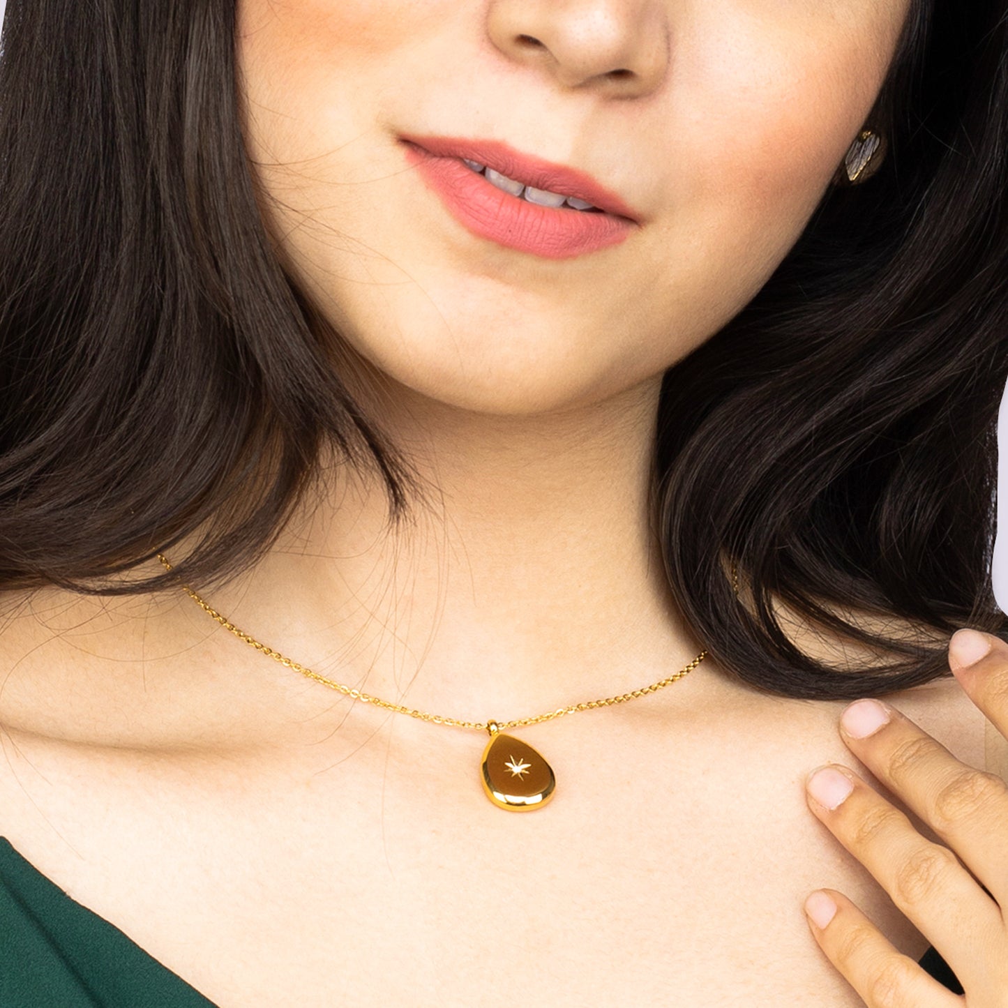 Drop Shape Pendant with a Star